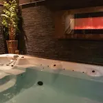 Wellness A - Avec Jacuzzi Pour 2 Personnes Sprimont