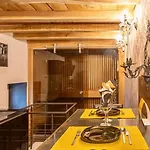 Wellness A - Avec Jacuzzi Pour 2 Personnes Timebasishotel