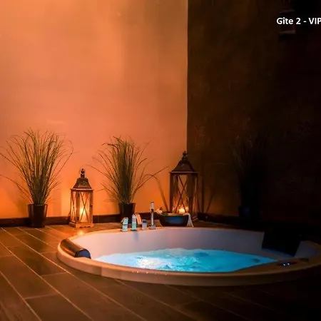 Wellness A - Avec Jacuzzi Pour 2 Personnes