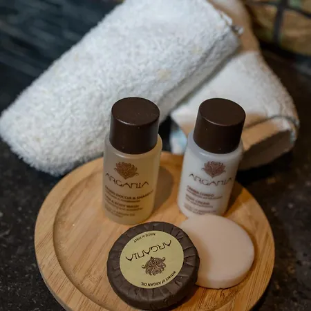 Hotel del amor Wellness A - Avec Jacuzzi Pour 2 Personnes *