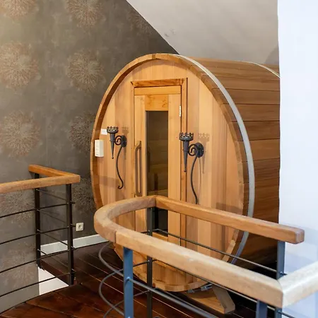 Wellness A - Avec Jacuzzi Pour 2 Personnes